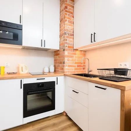 Spychalskiego - Parking, Balcony, Air Con - By Rentujemy Apartment Poznan
