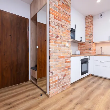 Spychalskiego - Parking, Balcony, Air Con - By Rentujemy * Познань