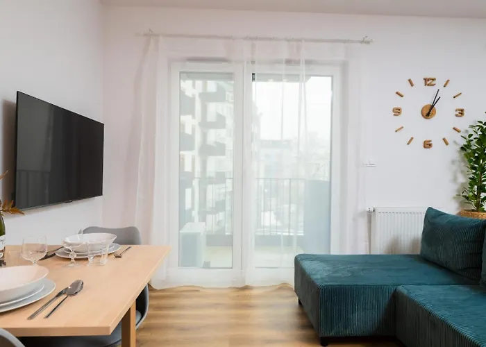 Spychalskiego - Parking, Balcony, Air Con - By Rentujemy Познань